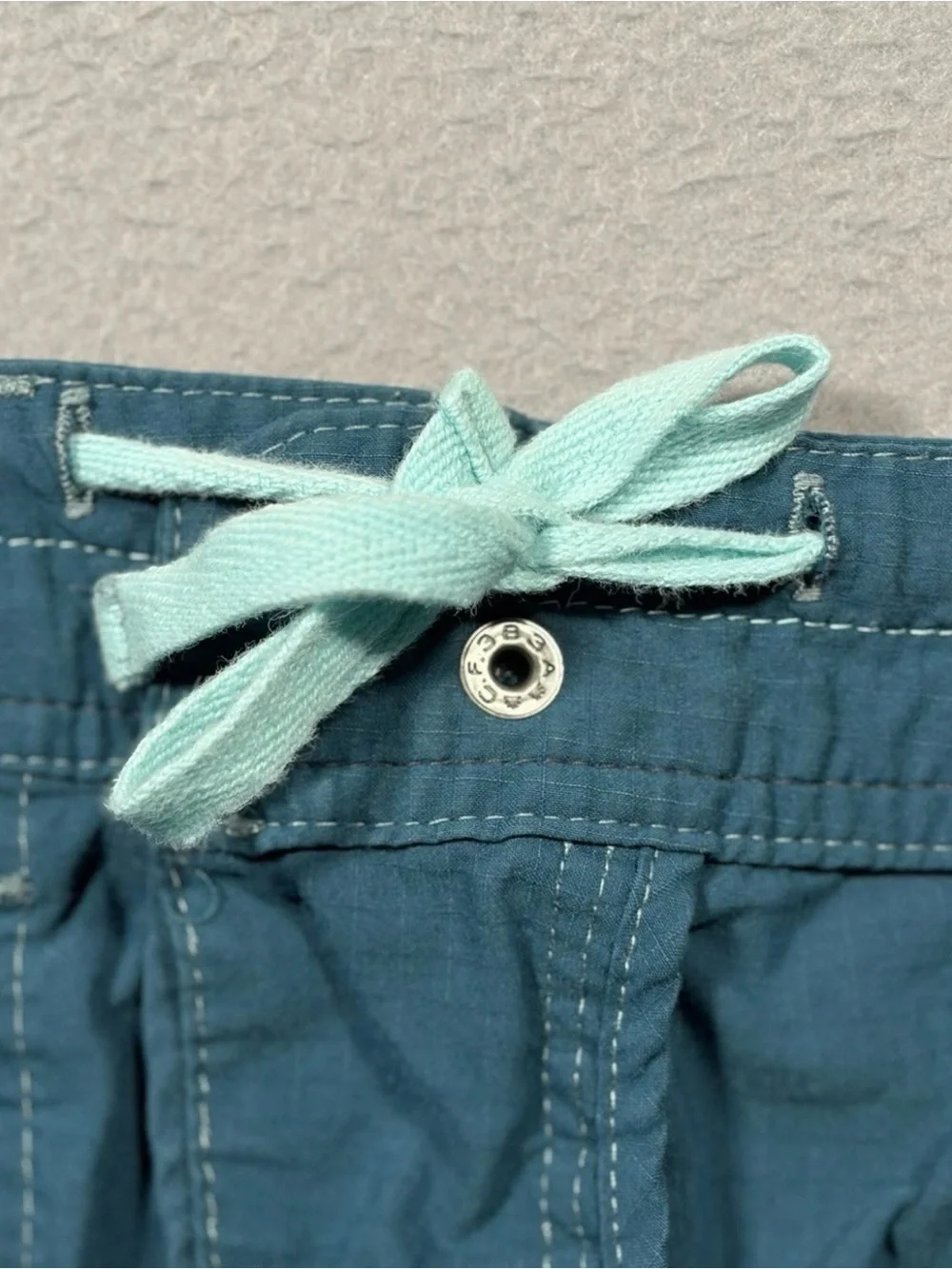 Title Nine Shorts Womens 8 Teal Blue Big B Stretch Cotton Hiking Outdoors Beach